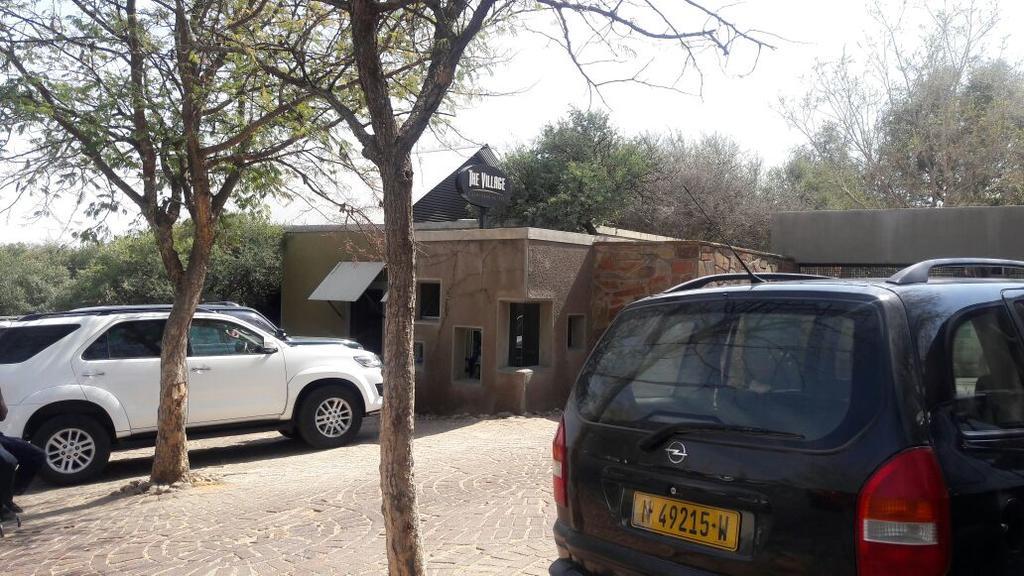 The Village Courtyard Suites & Executive Apartment Windhoek Exterior photo